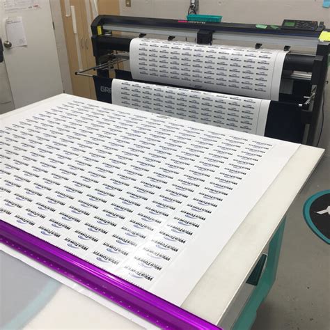 Edmonton Sign Company: Decals, Banners & Digital Sign Shop .